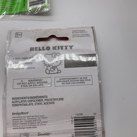 NWT HELLO KITTY POP UP GAME AND STICKERS - Picture 6 of 8